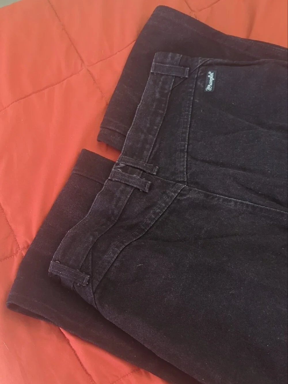 Wrangler slim straight